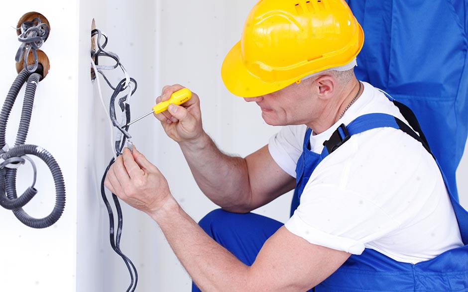 cherche électricien Vauréal
